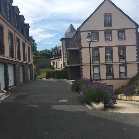 Beautiful Ground Floor 2 Bedroom Apartment Honfleur Buitenkant foto