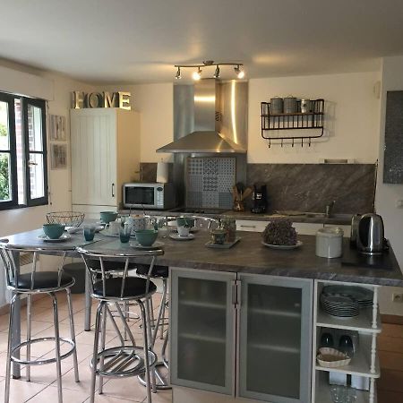 Beautiful Ground Floor 2 Bedroom Apartment Honfleur Buitenkant foto