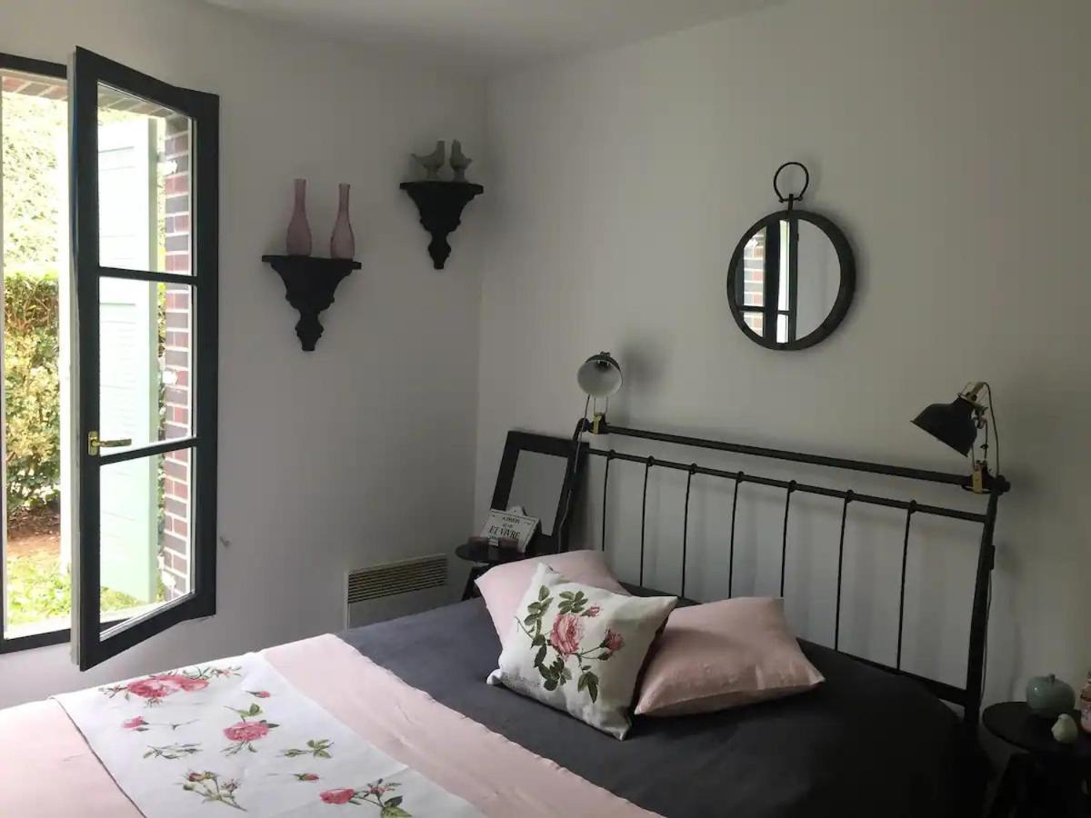 Beautiful Ground Floor 2 Bedroom Apartment Honfleur Buitenkant foto