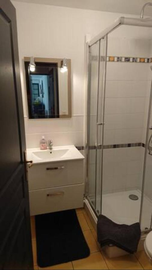 Beautiful Ground Floor 2 Bedroom Apartment Honfleur Buitenkant foto